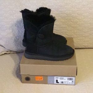 Ugg Bailey Button Boot